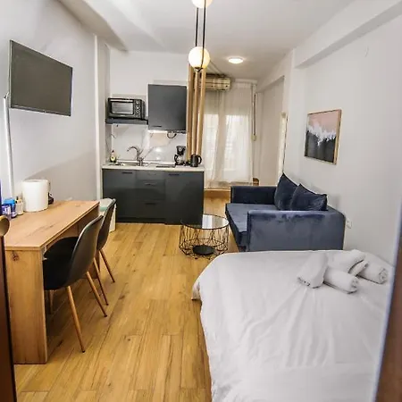 Apartment Dreamy Center 7 Thesbnbgr *